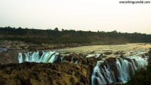 Dhuandhar Fall from New Bhedaghat side of the Narmada. Incredible Dhuandhar Fall.
